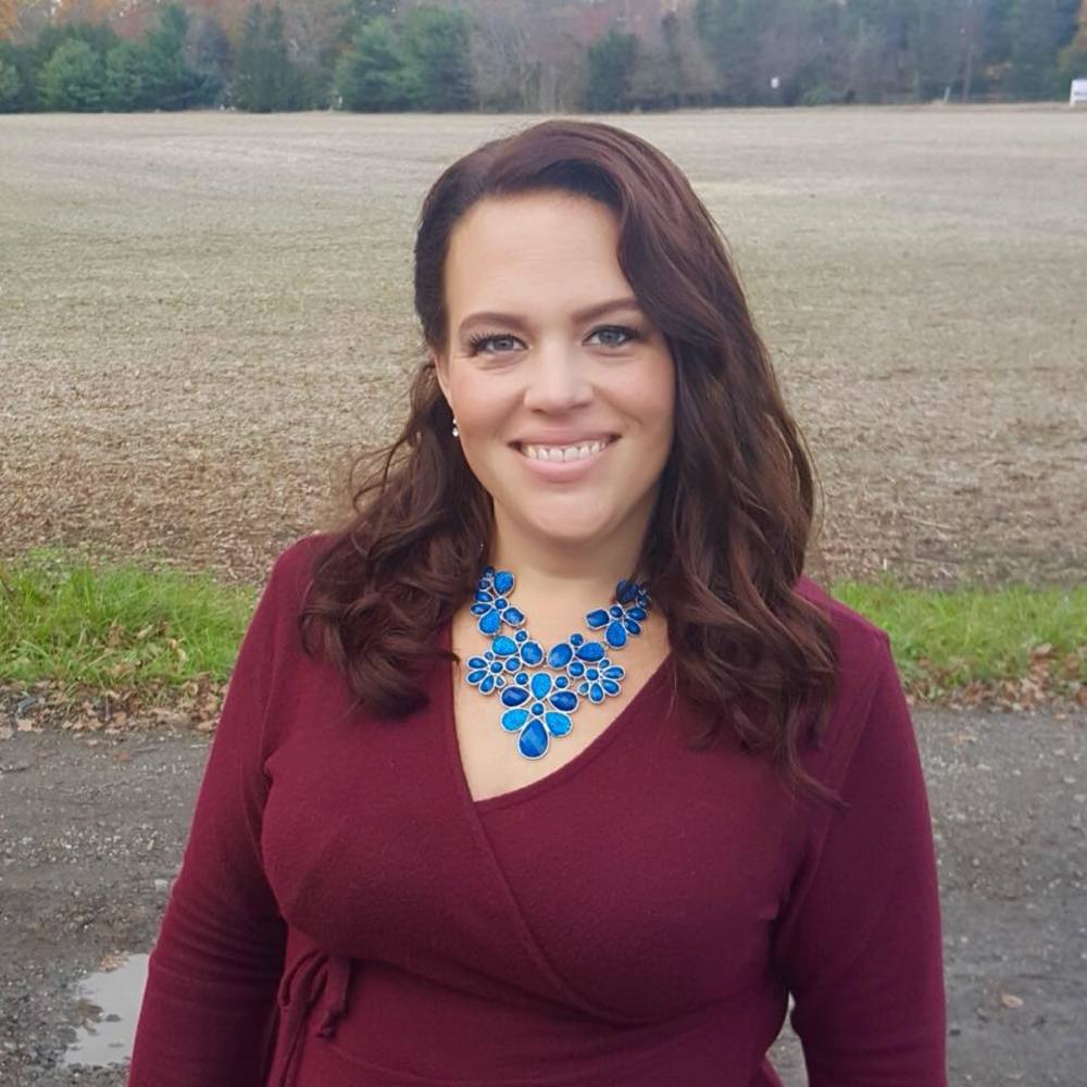 Meet your Posher, Abbey